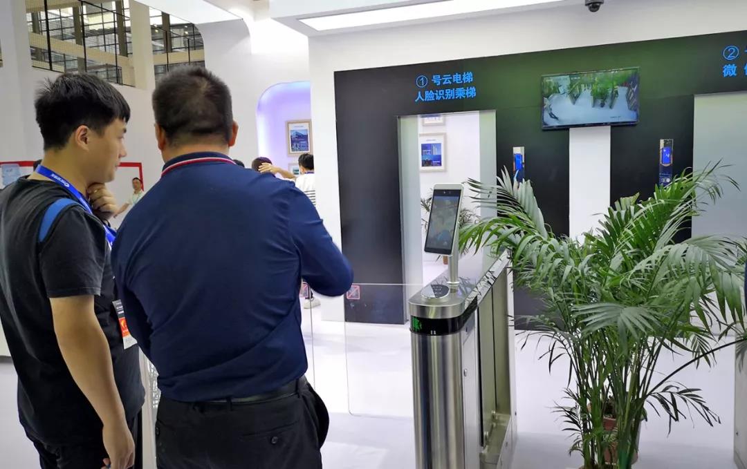 安博會落幕：人臉識別成標(biāo)配，為什么這些獨(dú)角獸企業(yè)熱衷于通過旺龍?jiān)O(shè)備落地?