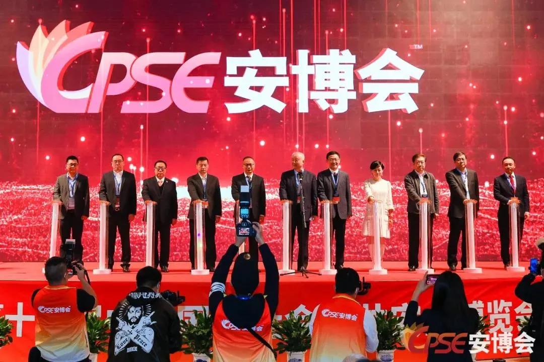 旺龍全場景空間人機(jī)無感通行解決方案重磅亮相2021CPSE安博會(huì)！